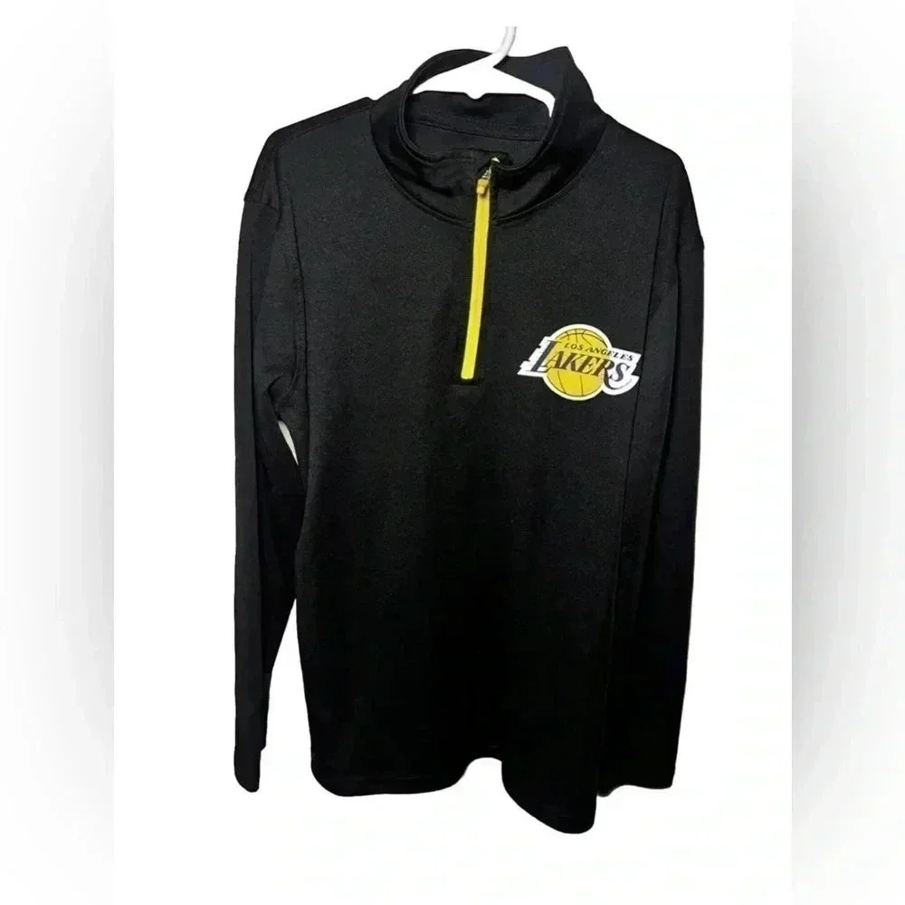 Boys large NBA Los Angeles Lakers athletic long sleeve shirt